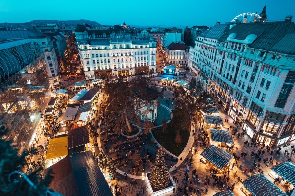 Budapest advent2, autor Halmai Gyongyi